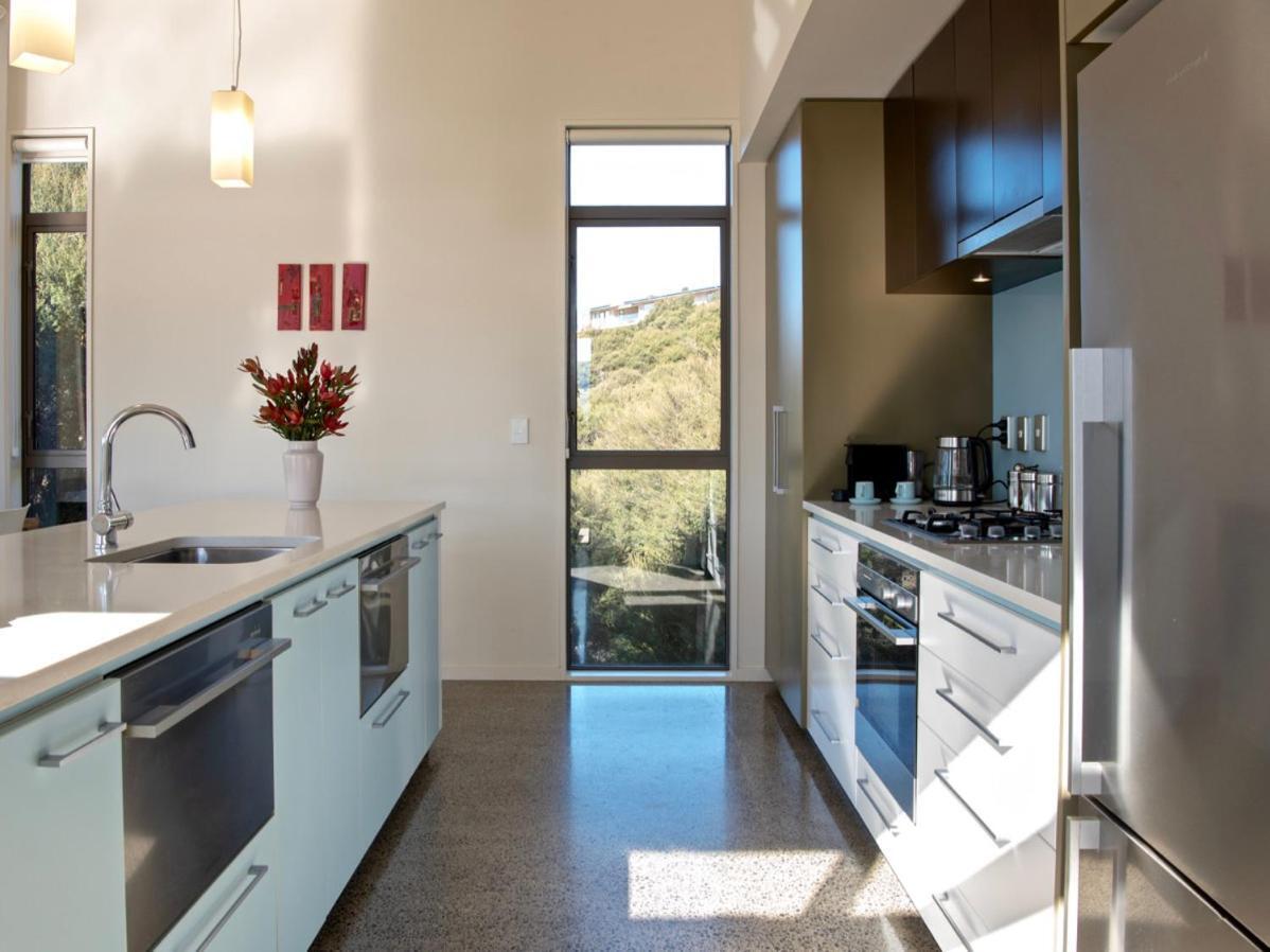 Kotare Point Paradise - Akaroa Holiday Home מראה חיצוני תמונה