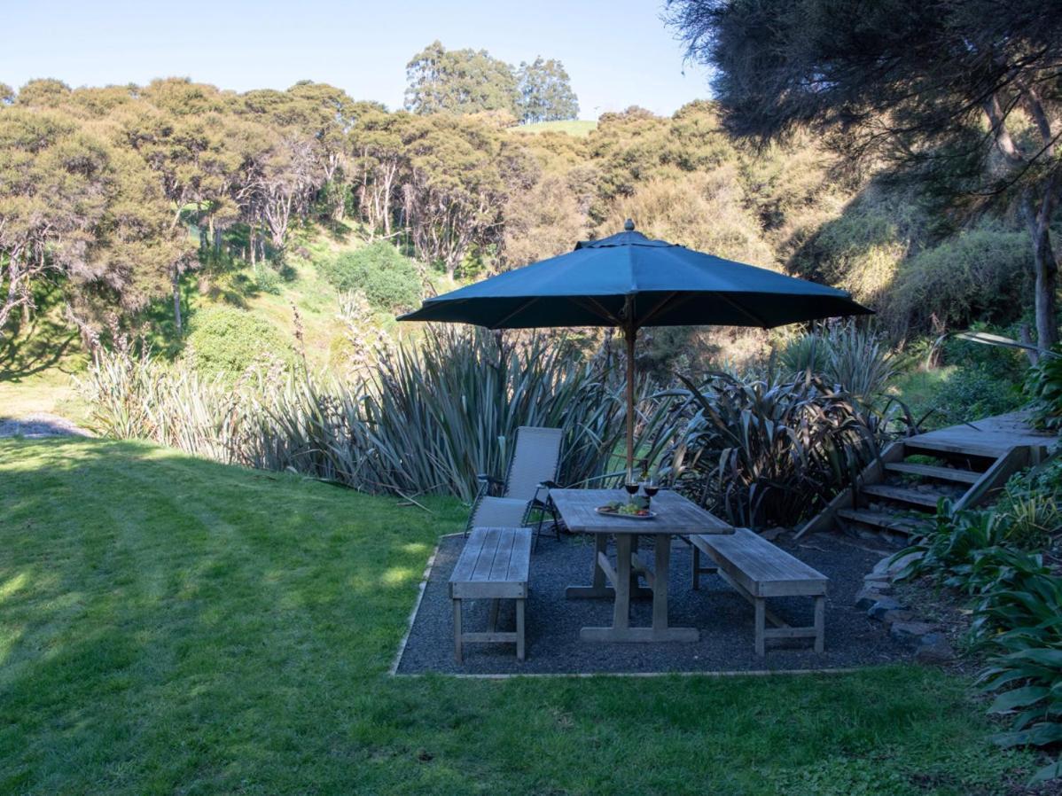 Kotare Point Paradise - Akaroa Holiday Home מראה חיצוני תמונה