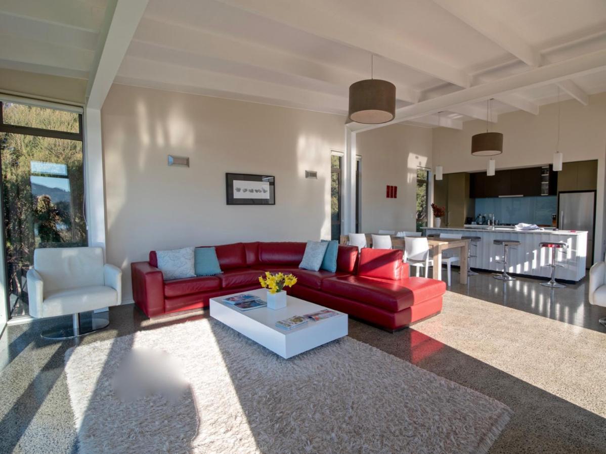 Kotare Point Paradise - Akaroa Holiday Home מראה חיצוני תמונה