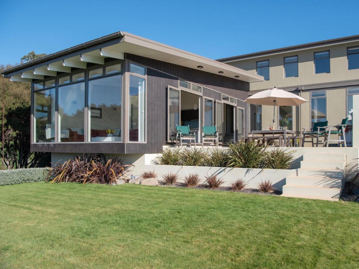 Kotare Point Paradise - Akaroa Holiday Home מראה חיצוני תמונה